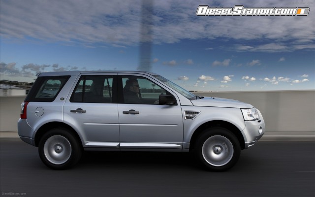 Land Rover FREELANDER 2 TD4 E STOPSTART Widescreen Picture #12 Land Rover FREELANDER 2 TD4 E STOPSTART Widescreen Picture #12